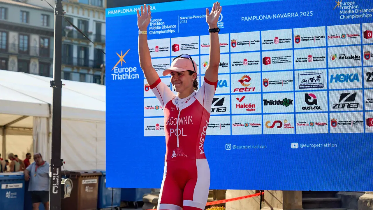X edición de la Half Triathlon Pamplona-Iruña, que además este año ha sido también el Campeonato de Europa de Triatlón de Media Distancia, con la victoria del español Guillem Montiel en categoría masculina y la polaca Marta Lagownik en categoría femenina. IÑIGO ALZUGARAY