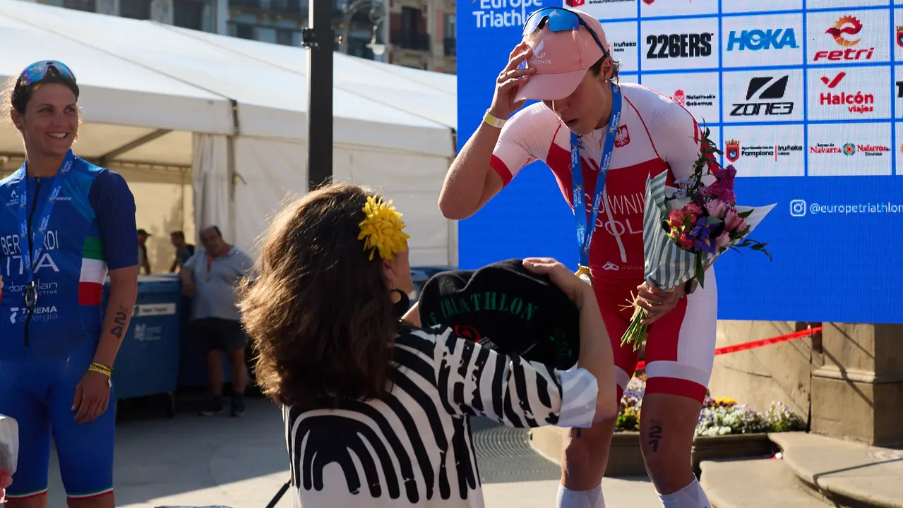 X edición de la Half Triathlon Pamplona-Iruña, que además este año ha sido también el Campeonato de Europa de Triatlón de Media Distancia, con la victoria del español Guillem Montiel en categoría masculina y la polaca Marta Lagownik en categoría femenina. IÑIGO ALZUGARAY