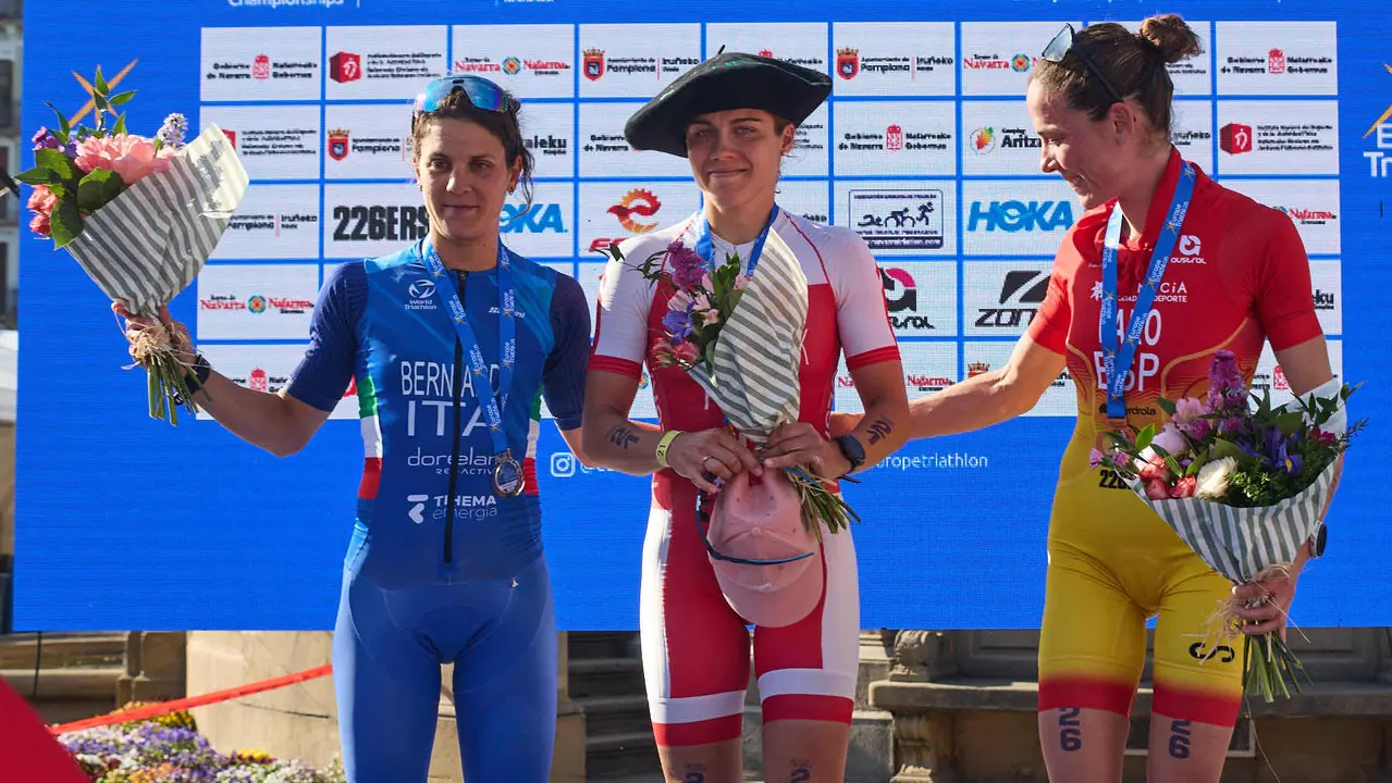 X edición de la Half Triathlon Pamplona-Iruña, que además este año ha sido también el Campeonato de Europa de Triatlón de Media Distancia, con la victoria del español Guillem Montiel en categoría masculina y la polaca Marta Lagownik en categoría femenina. IÑIGO ALZUGARAY