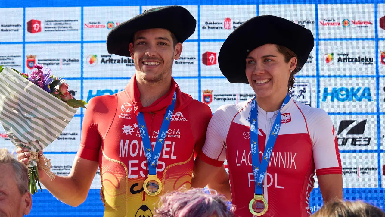 X edición de la Half Triathlon Pamplona-Iruña, que además este año ha sido también el Campeonato de Europa de Triatlón de Media Distancia, con la victoria del español Guillem Montiel en categoría masculina y la polaca Marta Lagownik en categoría femenina. IÑIGO ALZUGARAY