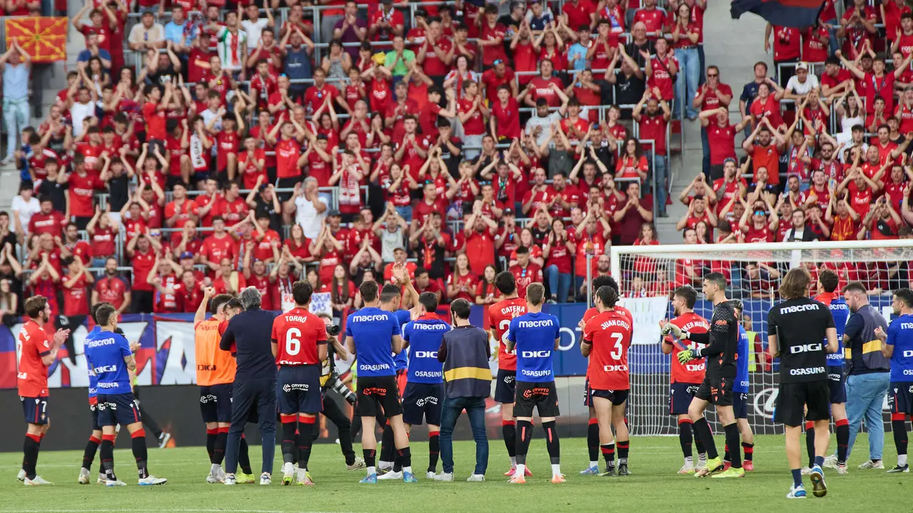 Partido de La Liga EA Sports entre CA Osasuna y RCD Espanyol disputado en el estadio de El Sadar en Pamplona. IÑIGO ALZUGARAY