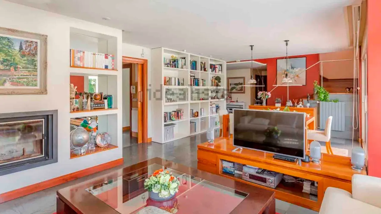 La casa de revista que se vende en Gorraiz. IDEALISTA