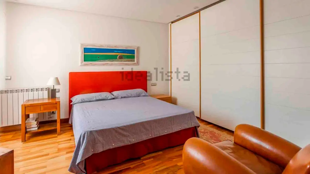 La casa de revista que se vende en Gorraiz. IDEALISTA