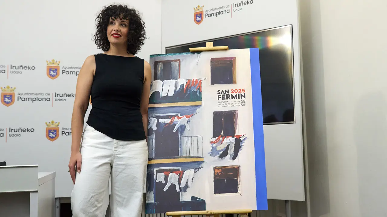 Sandra Nadal Vital es la autora del cartel anunciador de las fiestas de San Fermín 2025. IÑIGO ALZUGARAY