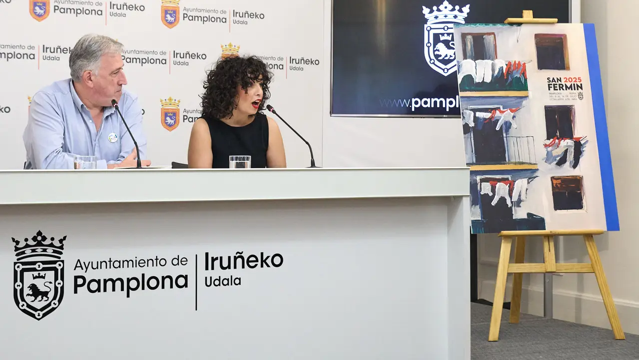 Sandra Nadal Vital es la autora del cartel anunciador de las fiestas de San Fermín 2025. IÑIGO ALZUGARAY