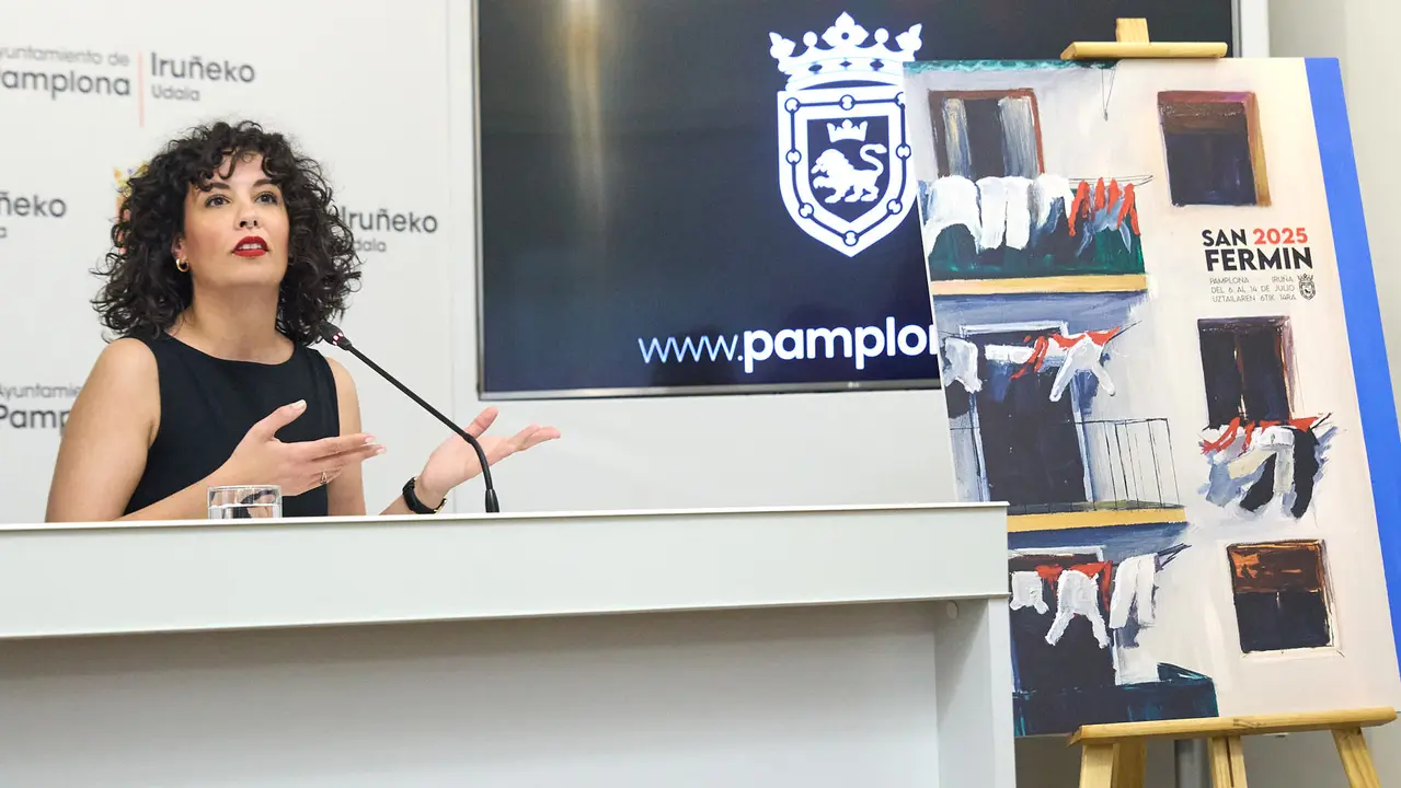 Sandra Nadal Vital es la autora del cartel anunciador de las fiestas de San Fermín 2025. IÑIGO ALZUGARAY