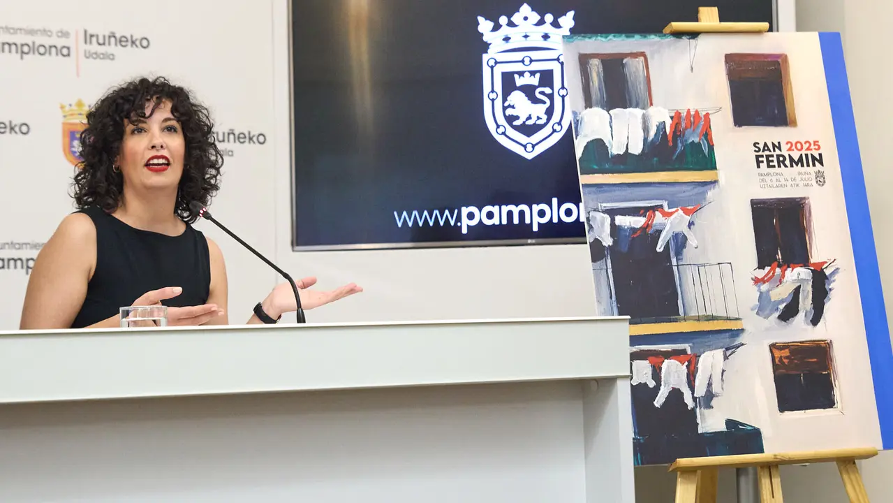 Sandra Nadal Vital es la autora del cartel anunciador de las fiestas de San Fermín 2025. IÑIGO ALZUGARAY