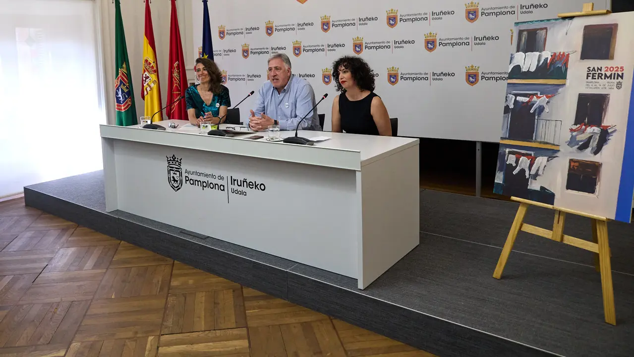 Sandra Nadal Vital es la autora del cartel anunciador de las fiestas de San Fermín 2025. IÑIGO ALZUGARAY