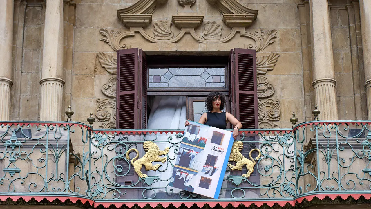 Sandra Nadal Vital es la autora del cartel anunciador de las fiestas de San Fermín 2025. IÑIGO ALZUGARAY
