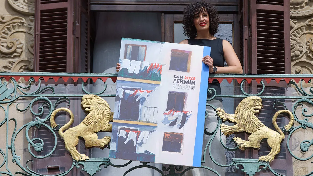 Sandra Nadal Vital es la autora del cartel anunciador de las fiestas de San Fermín 2025. IÑIGO ALZUGARAY