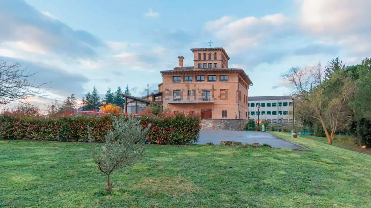 El Palacio de Luquin se vende en Estella. IDEALISTA