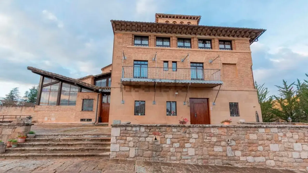 El Palacio de Luquin se vende en Estella. IDEALISTA