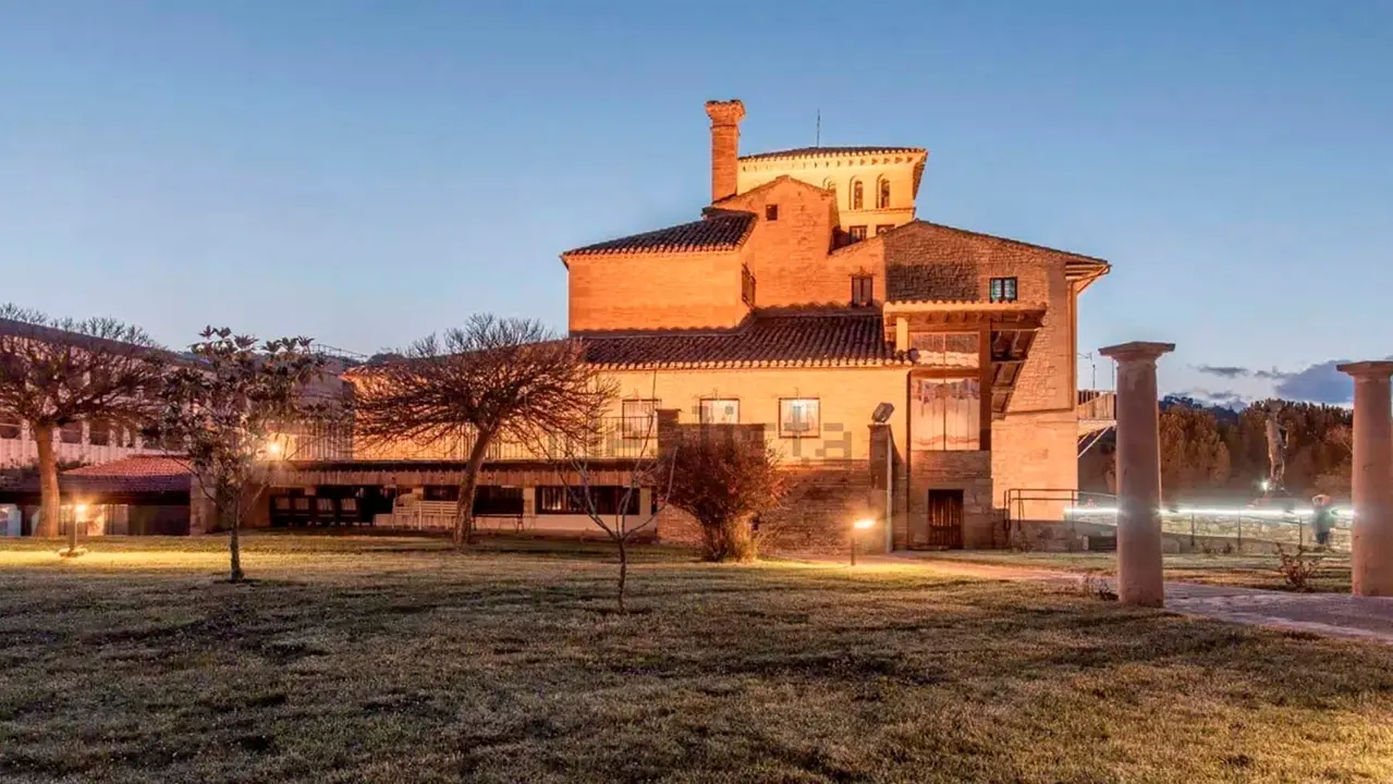 El Palacio de Luquin se vende en Estella. IDEALISTA