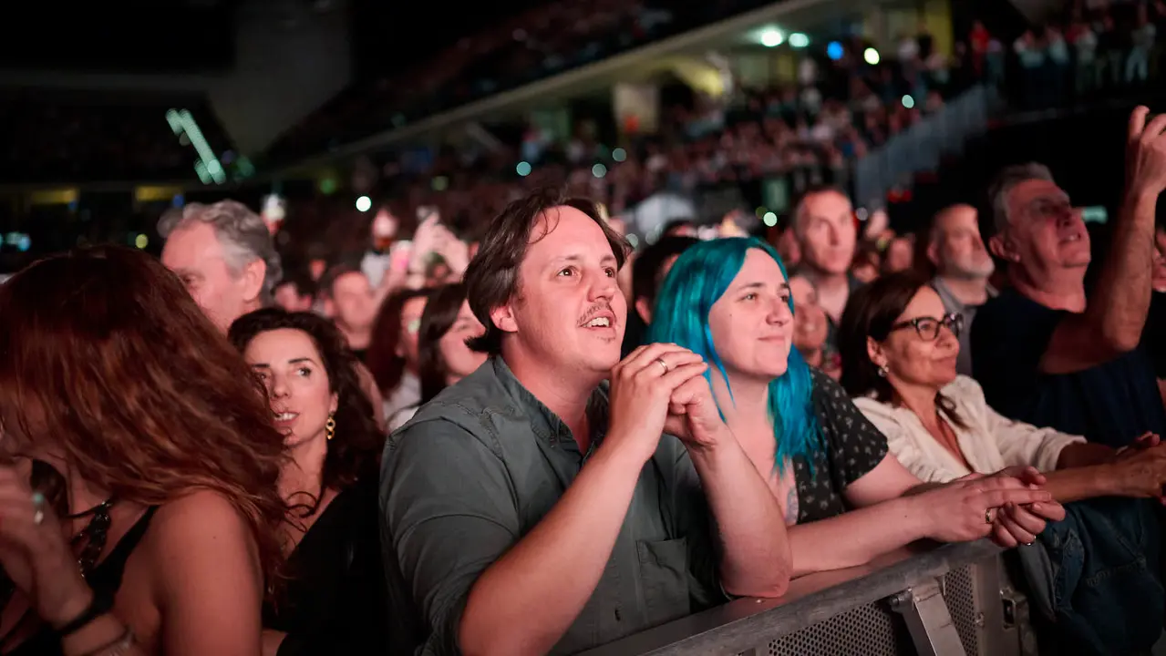 Amaral presenta su gira 'Dolce vita tour' en el Navarra Arena. PABLO LASAOSA