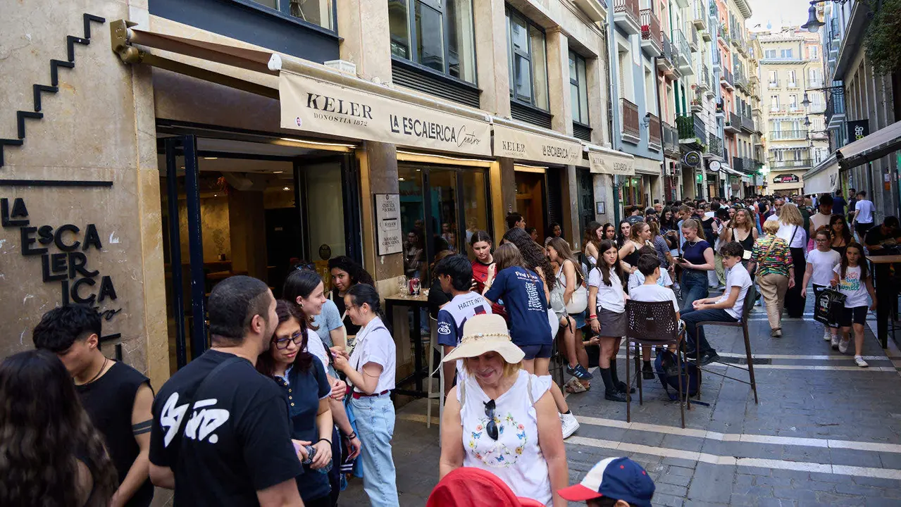 Apertura de la la tienda de Melt Cakes, en la calle San Nicolás 20 de Pamplona. IÑIGO ALZUGARAY