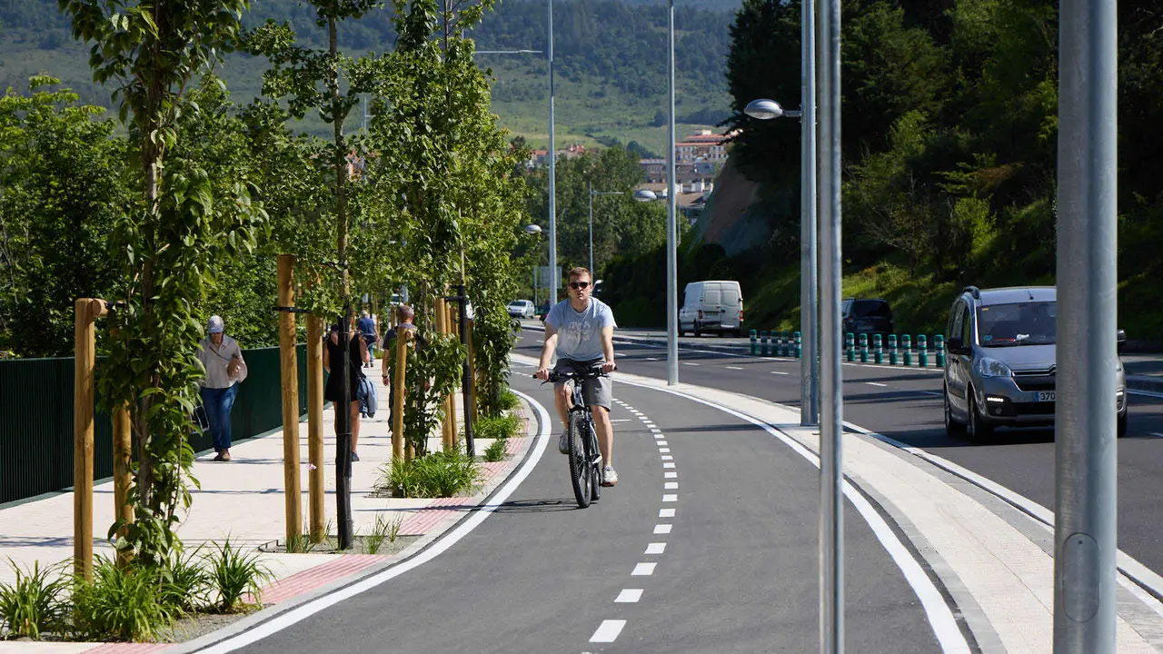 Inauguración del nuevo carril bici de Beloso.
