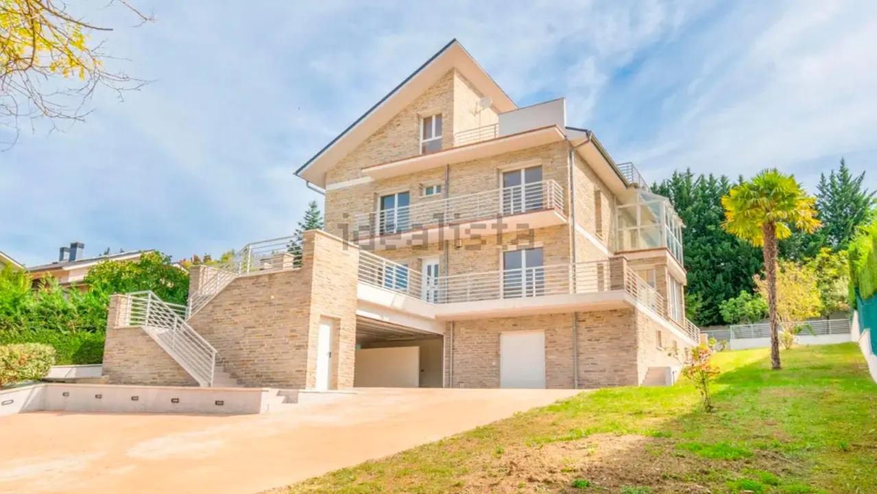 Casa en venta en Gorraiz. IDEALISTA