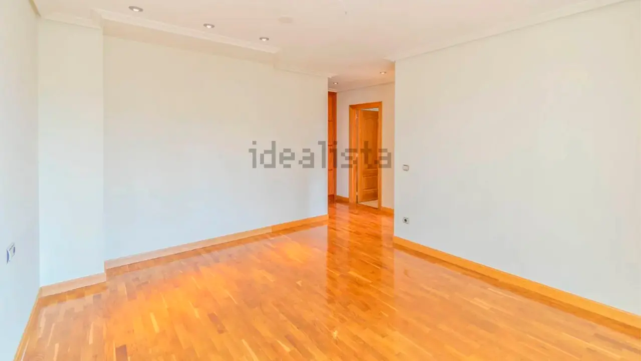 Casa en venta en Gorraiz. IDEALISTA