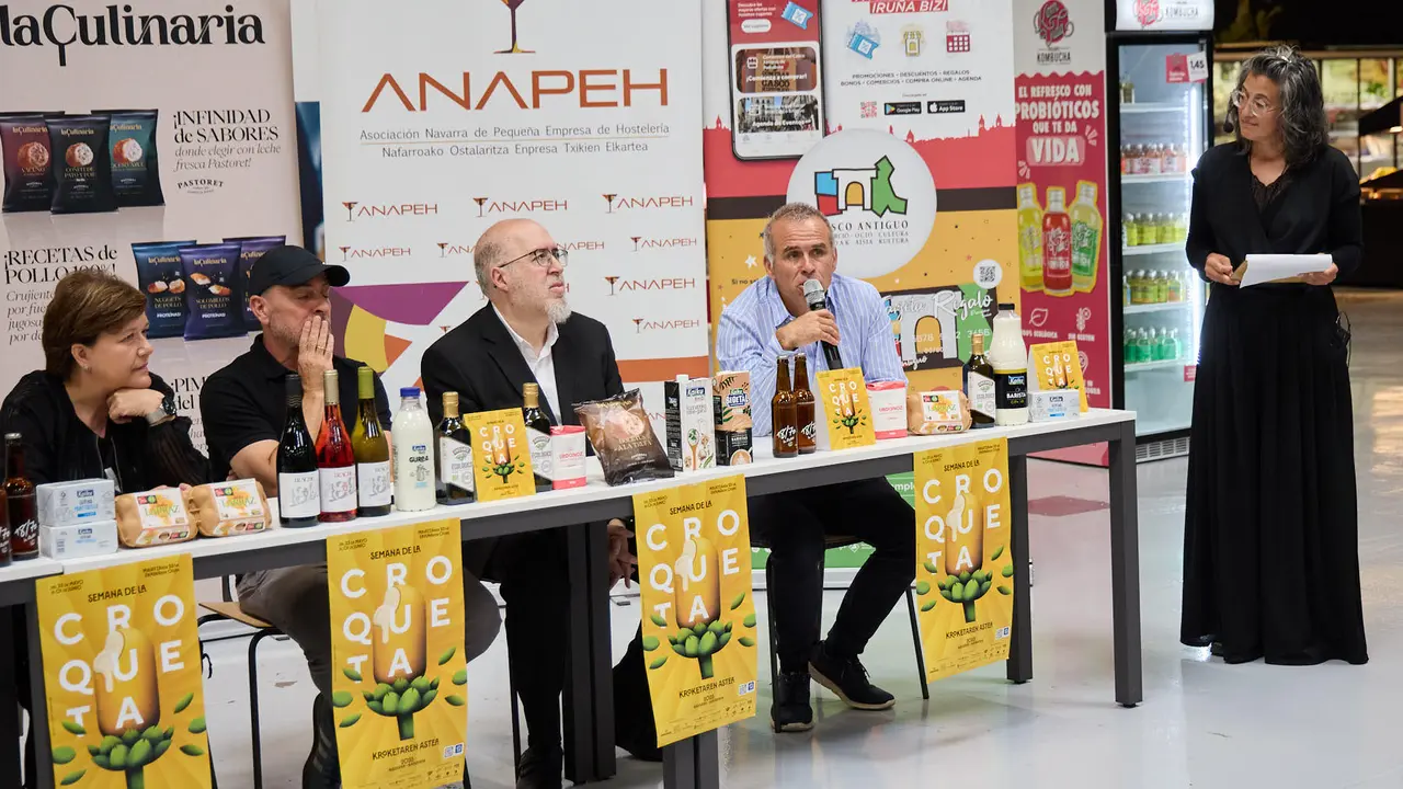 Entrega de premios de la VIII Semana de la Croqueta de Navarra. IÑIGO ALZUGARAY