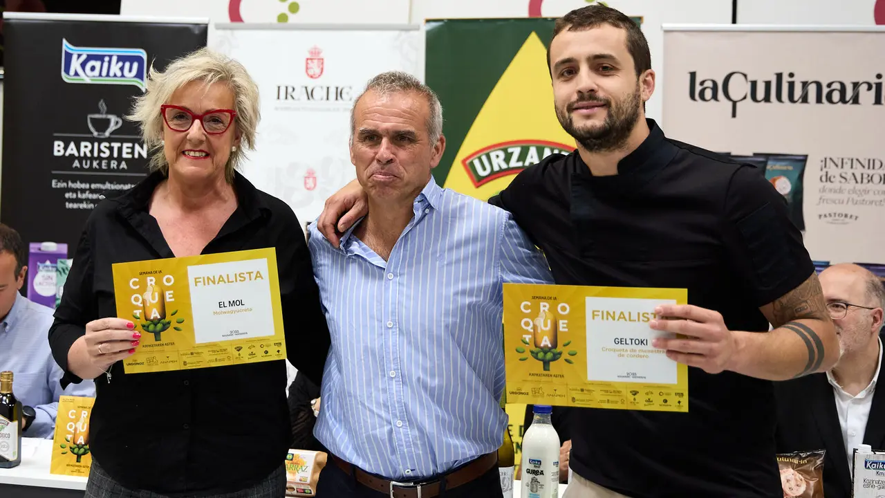 Entrega de premios de la VIII Semana de la Croqueta de Navarra. IÑIGO ALZUGARAY