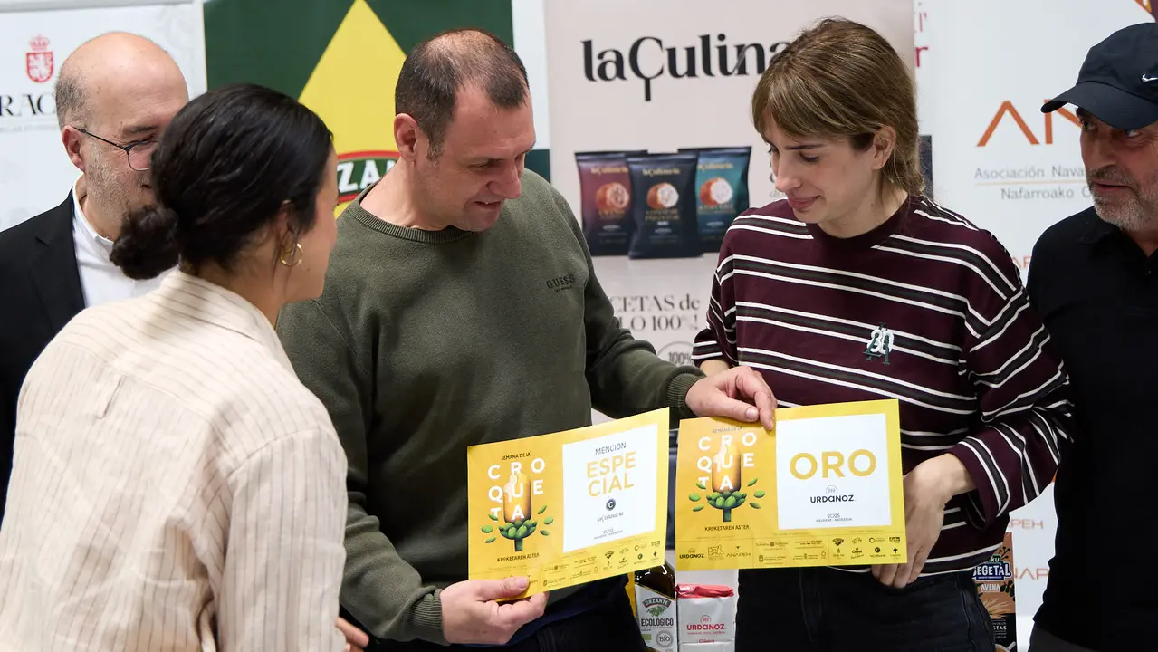 Entrega de premios de la VIII Semana de la Croqueta de Navarra. IÑIGO ALZUGARAY