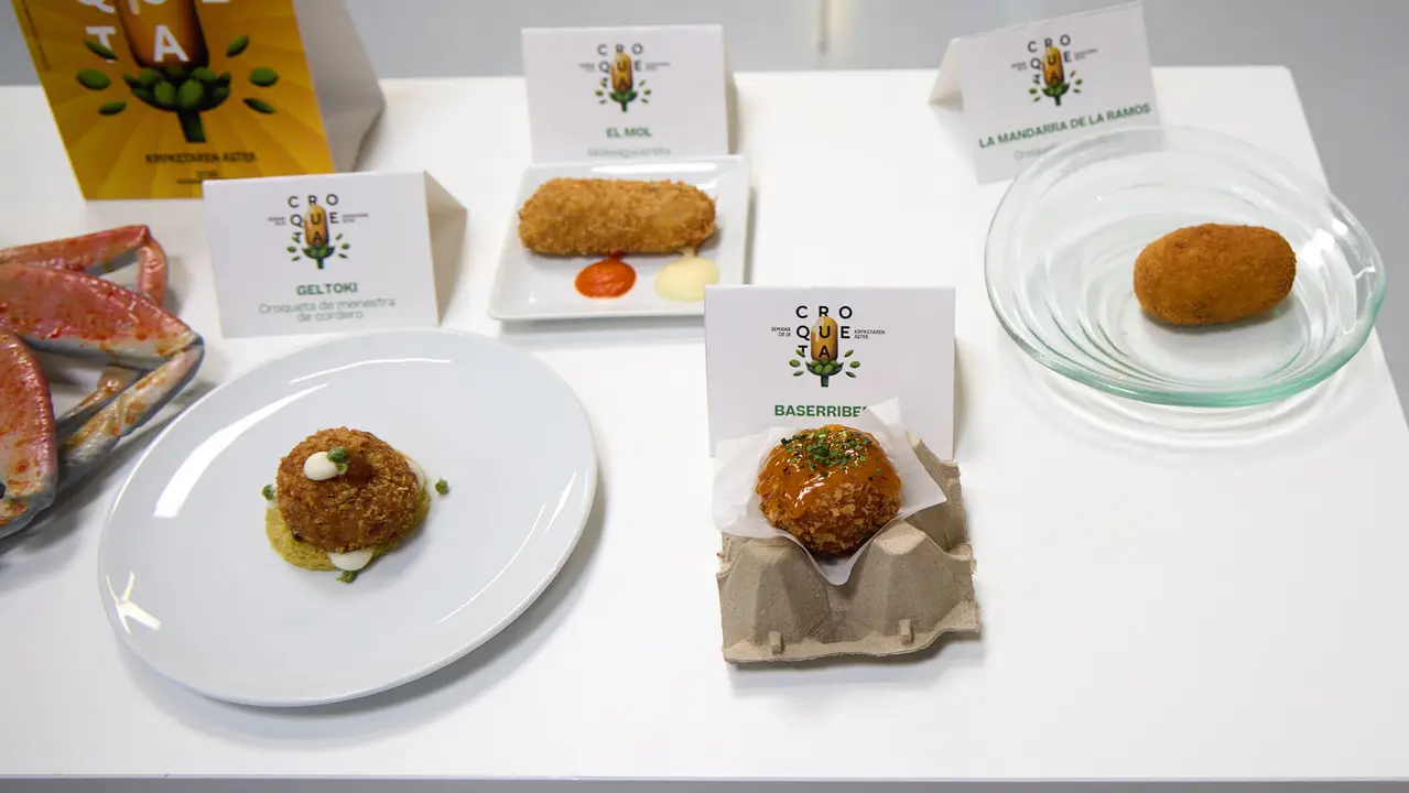 Entrega de premios de la VIII Semana de la Croqueta de Navarra. IÑIGO ALZUGARAY