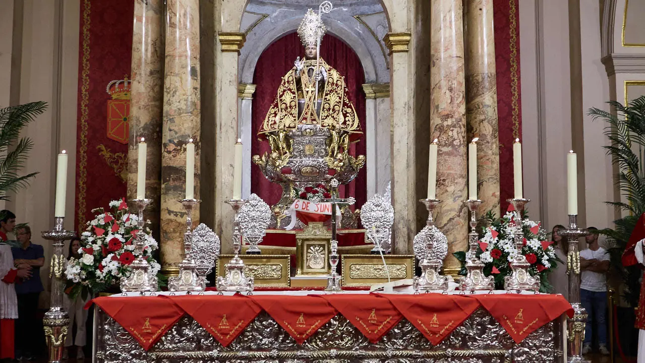 Sexta y última Misa de Escalera de San Fermín 2025 con motivo del 6 de junio. IÑIGO ALZUGARAY