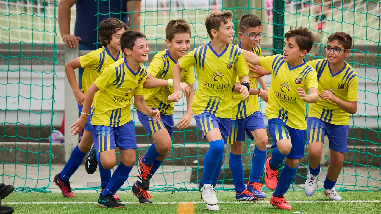Inicio de la 33 edición del Torneo Memorial Santi Macaya organizado por el Club Deportivo Amigó con la participación de 92 equipos y más de 1.400 jugadores. PABLO LASAOSA
