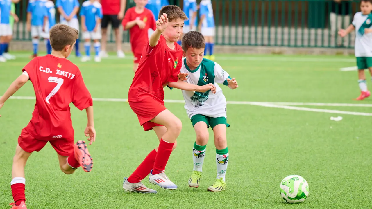Inicio de la 33 edición del Torneo Memorial Santi Macaya organizado por el Club Deportivo Amigó con la participación de 92 equipos y más de 1.400 jugadores. PABLO LASAOSA