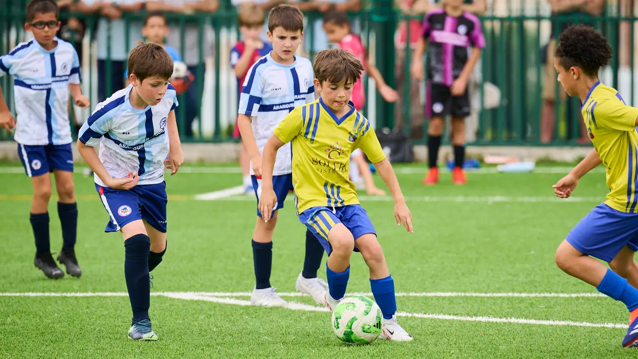 Inicio de la 33 edición del Torneo Memorial Santi Macaya organizado por el Club Deportivo Amigó con la participación de 92 equipos y más de 1.400 jugadores. PABLO LASAOSA