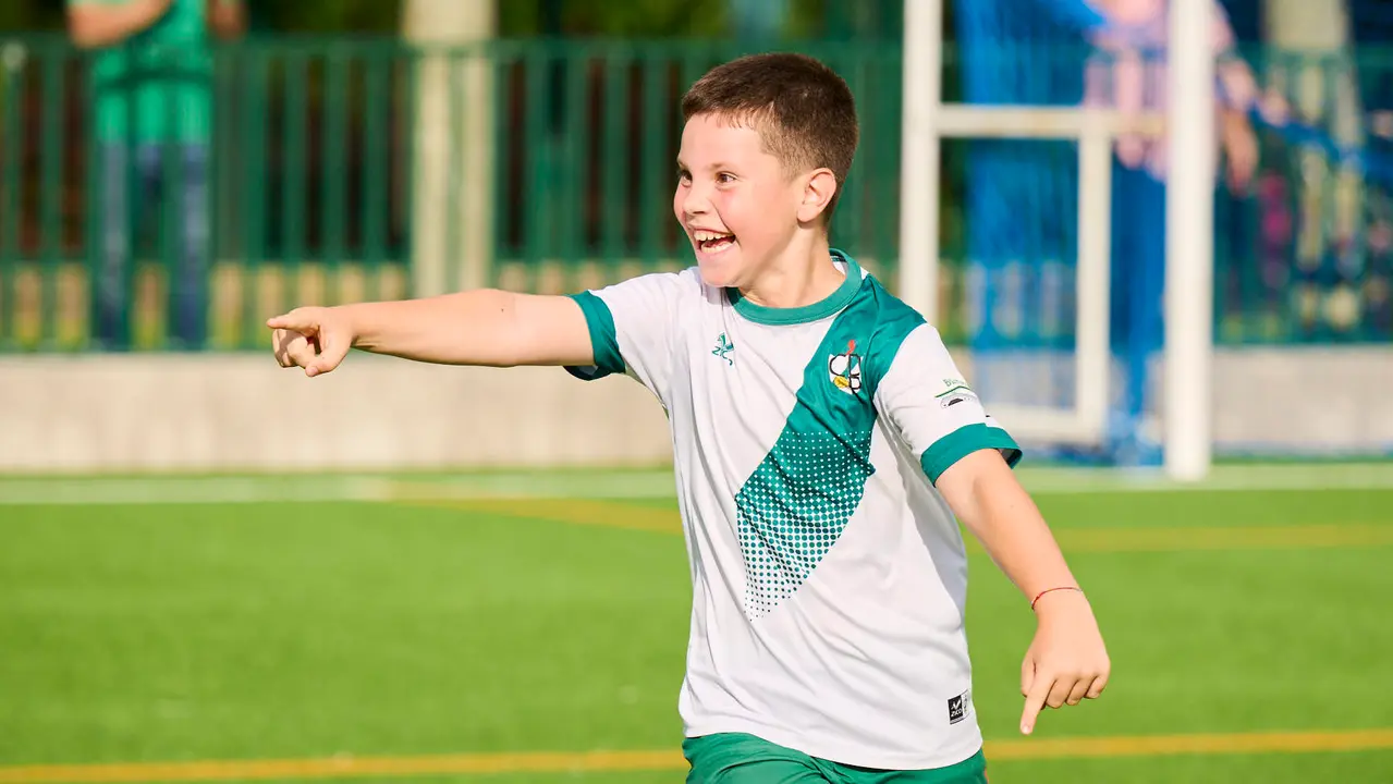 Inicio de la 33 edición del Torneo Memorial Santi Macaya organizado por el Club Deportivo Amigó con la participación de 92 equipos y más de 1.400 jugadores. PABLO LASAOSA