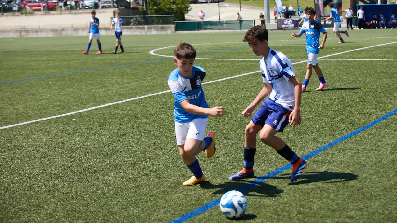 Segunda jornada del XXXIII edición del Torneo Santi Macaya de fútbol organizado por el Club Deportivo Amigó. IÑIGO ALZUGARAY