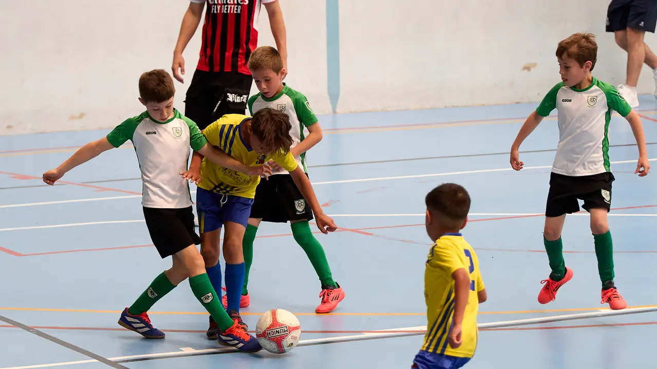 Segunda jornada del XXXIII edición del Torneo Santi Macaya de fútbol organizado por el Club Deportivo Amigó. IÑIGO ALZUGARAY