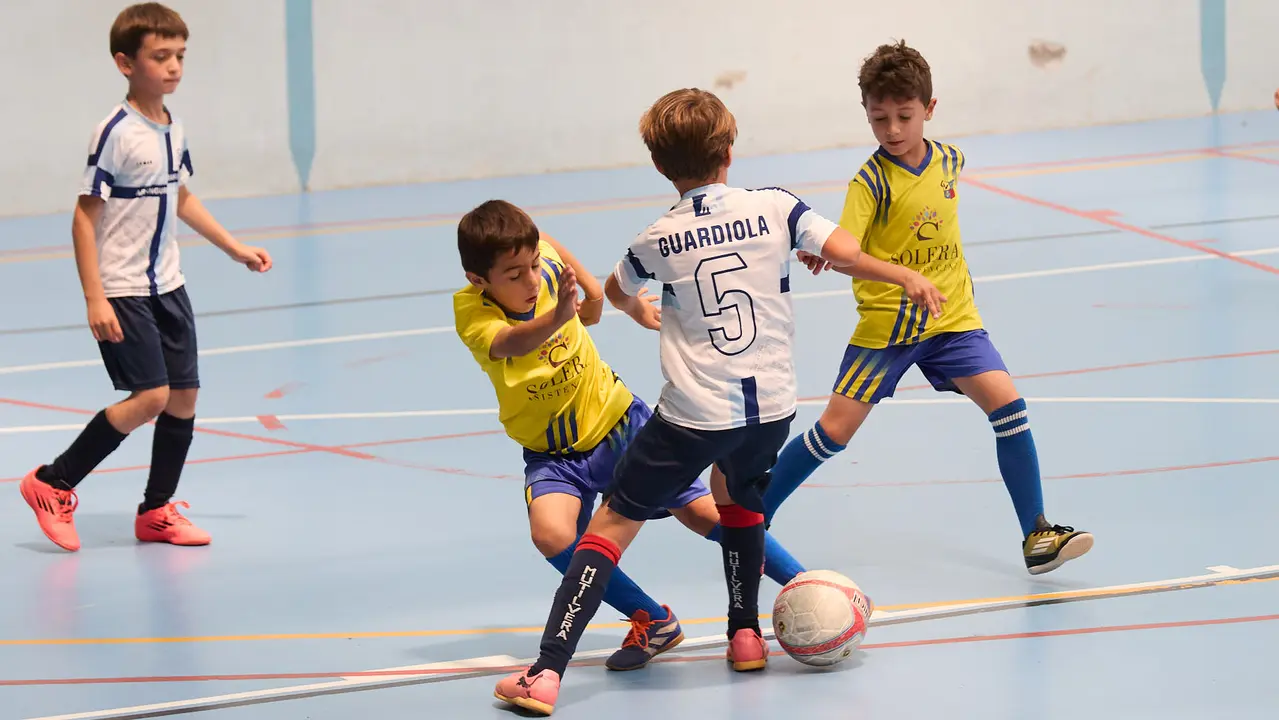 Segunda jornada del XXXIII edición del Torneo Santi Macaya de fútbol organizado por el Club Deportivo Amigó. IÑIGO ALZUGARAY