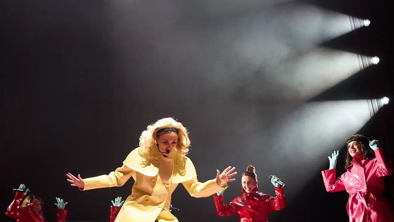 Concierto de Rigoberta Bandini en el pabellón Navarra Arena de Pamplona dentro de su gira Jesucrista Superstar Tour 2025. IÑIGO ALZUGARAY