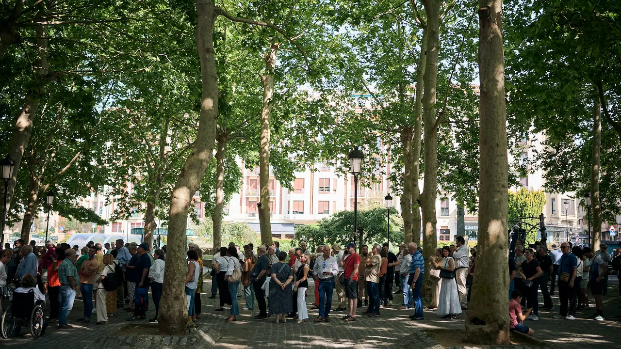 Renovación de abonos para la Feria del Toro de San Fermín 2025 en la plaza de toros de Pamplona. PABLO LASAOSA