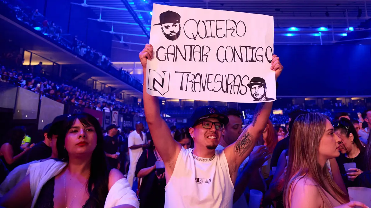 Concierto de Nicky Jam en el pabellón Navarra Arena de Pamplona, en el inicio de la gira europea Sunshine Tour del cantante colomboestadounidense de origen puertorriqueño. IÑIGO ALZUGARAY