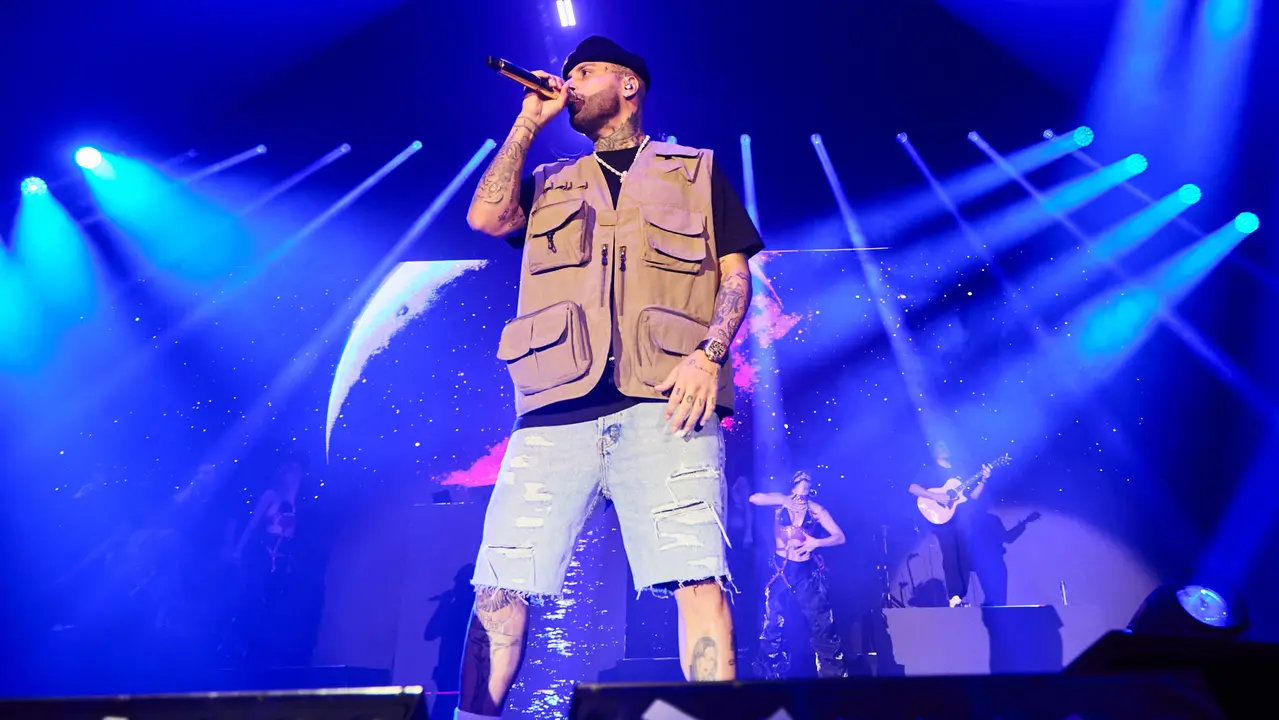 Concierto de Nicky Jam en el pabellón Navarra Arena de Pamplona, en el inicio de la gira europea Sunshine Tour del cantante colomboestadounidense de origen puertorriqueño. IÑIGO ALZUGARAY