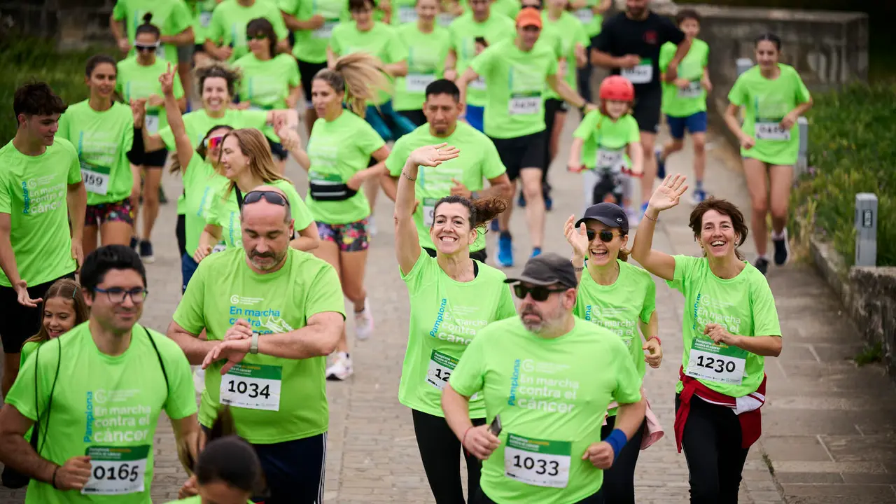 XI Marcha Contra el Cáncer 2025 en Pamplona. PABLO LASAOSA