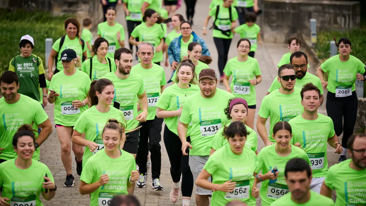 XI Marcha Contra el Cáncer 2025 en Pamplona. PABLO LASAOSA