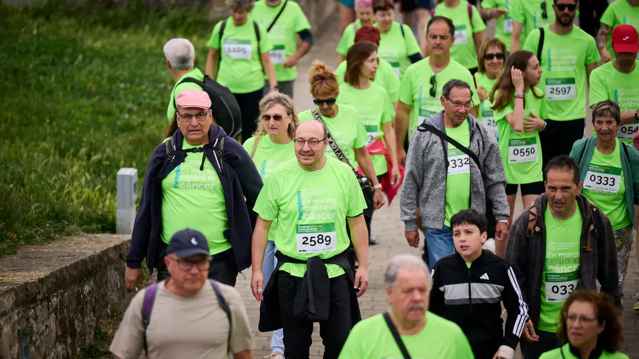XI Marcha Contra el Cáncer 2025 en Pamplona. PABLO LASAOSA