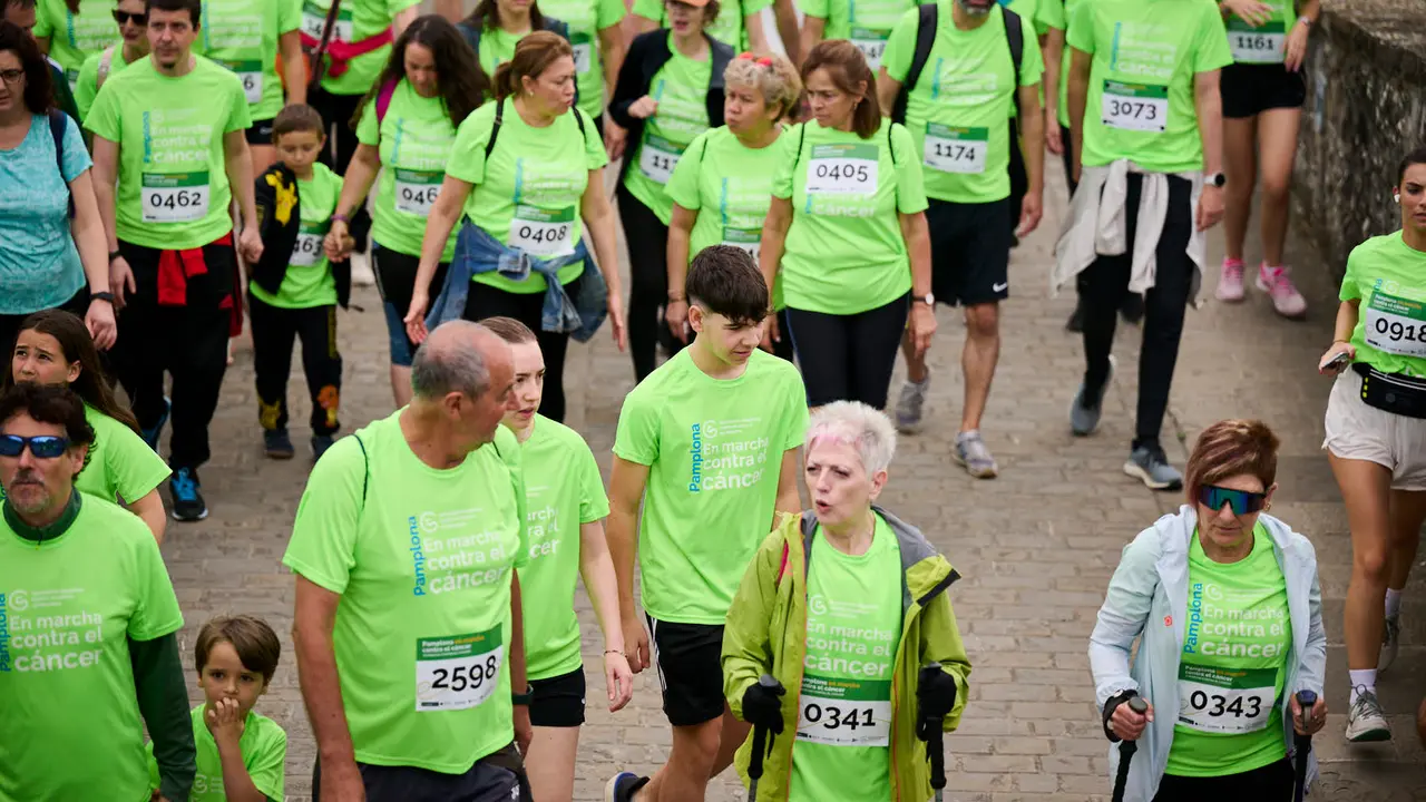 XI Marcha Contra el Cáncer 2025 en Pamplona. PABLO LASAOSA