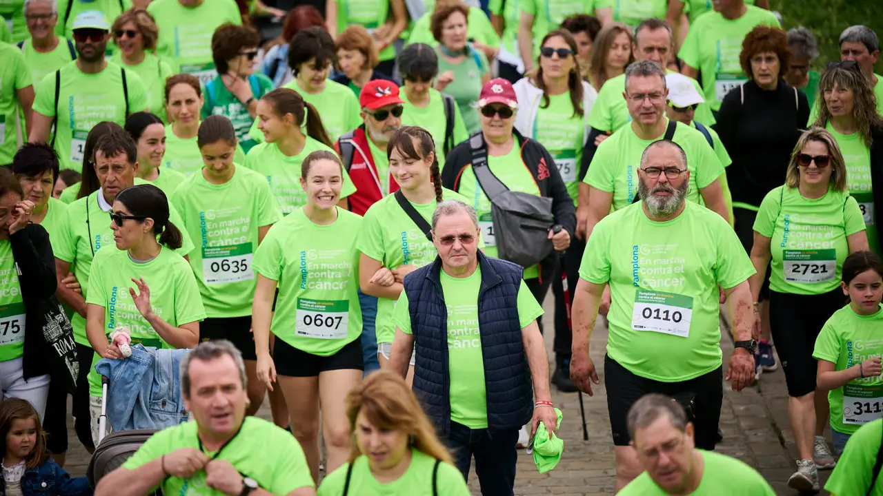 XI Marcha Contra el Cáncer 2025 en Pamplona. PABLO LASAOSA