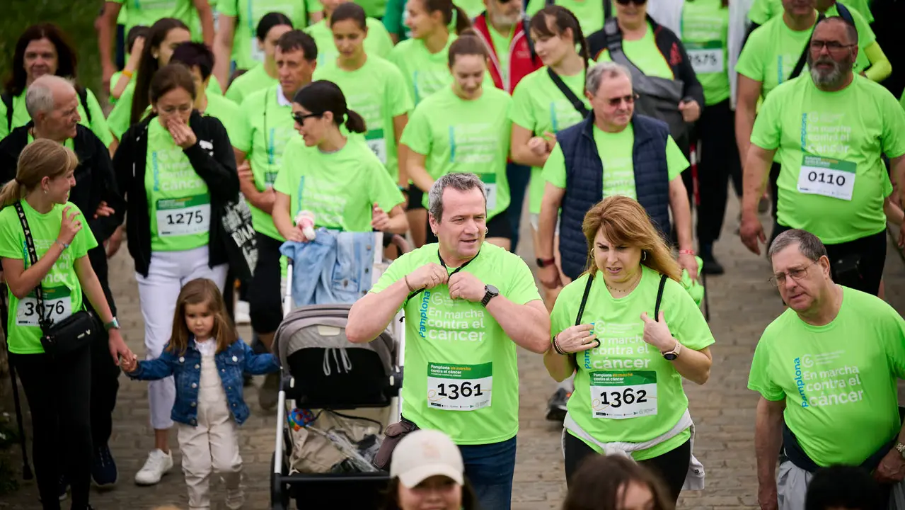 XI Marcha Contra el Cáncer 2025 en Pamplona. PABLO LASAOSA