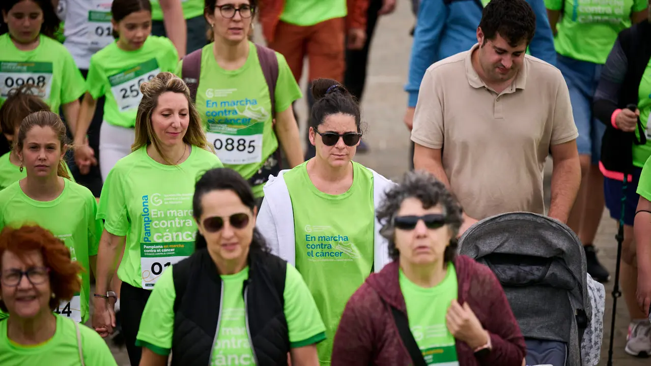 XI Marcha Contra el Cáncer 2025 en Pamplona. PABLO LASAOSA