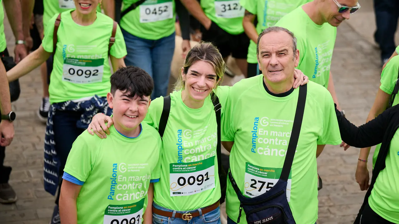XI Marcha Contra el Cáncer 2025 en Pamplona. PABLO LASAOSA