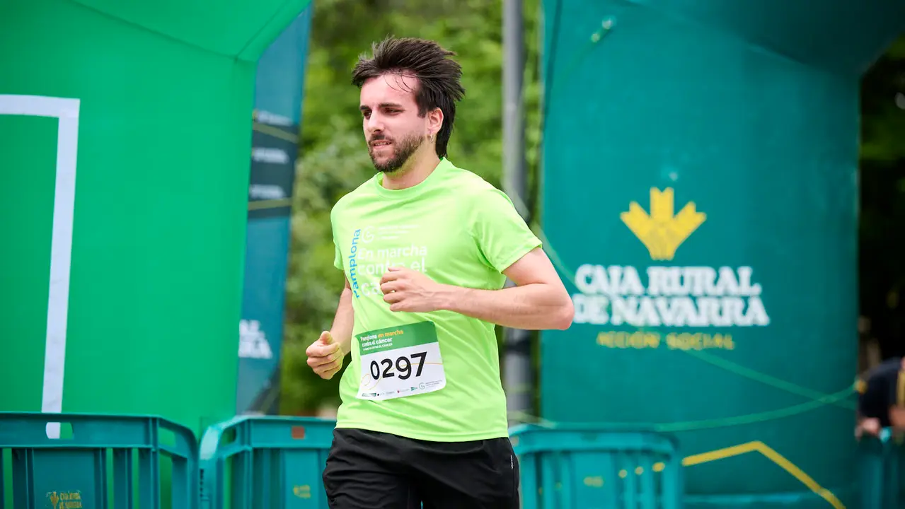 XI Marcha Contra el Cáncer 2025 en Pamplona. PABLO LASAOSA