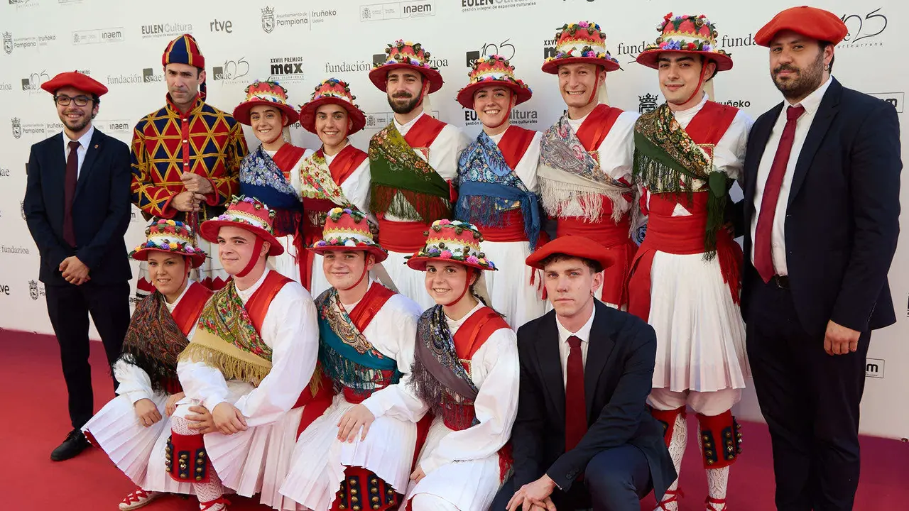 Alfombra roja y photocall de la XXVIII edición de los Premios Max de las Artes Escénicas que este año se ha celebrado en el Teatro Gayarre de Pamplona. IÑIGO ALZUGARAY