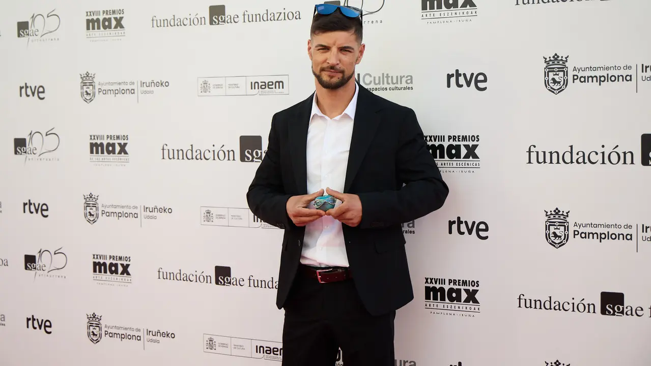 Alfombra roja y photocall de la XXVIII edición de los Premios Max de las Artes Escénicas que este año se ha celebrado en el Teatro Gayarre de Pamplona. IÑIGO ALZUGARAY
