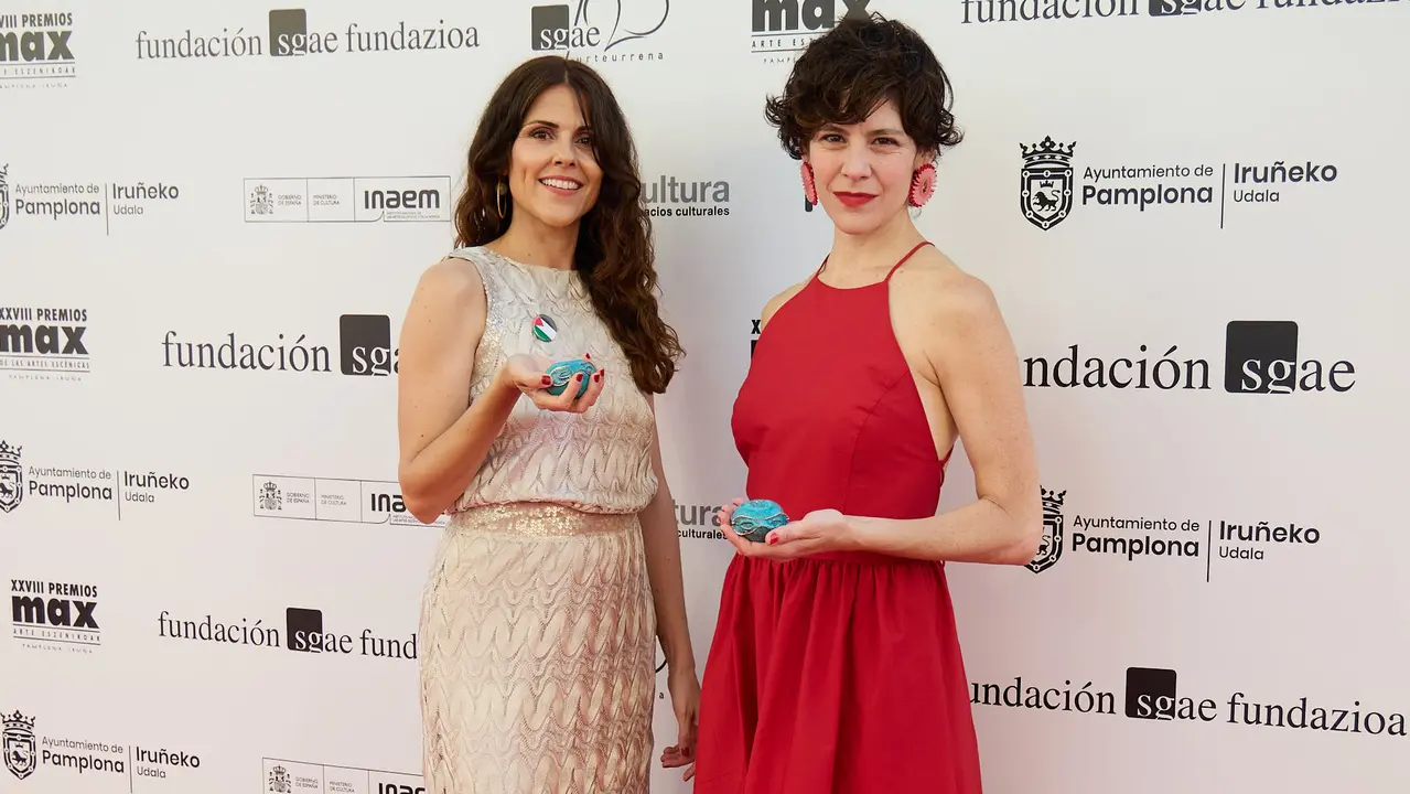 Alfombra roja y photocall de la XXVIII edición de los Premios Max de las Artes Escénicas que este año se ha celebrado en el Teatro Gayarre de Pamplona. IÑIGO ALZUGARAY